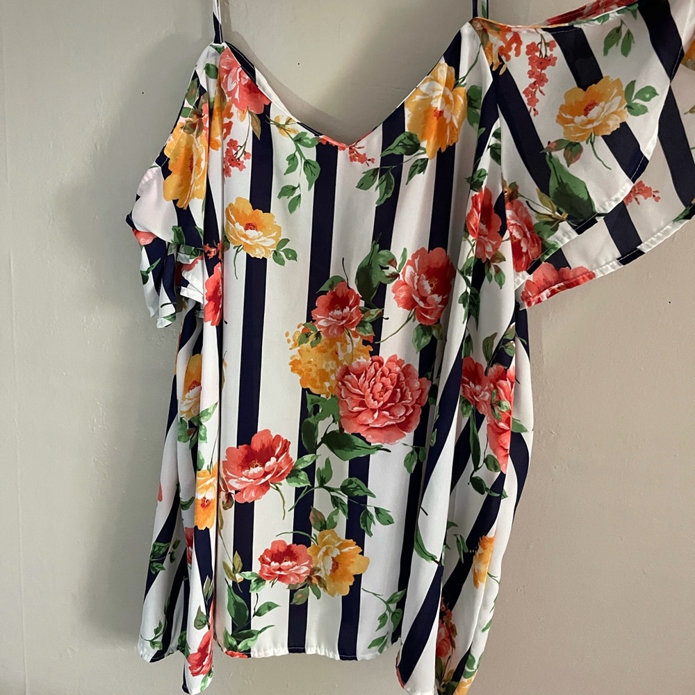 Floral and navy stripes • cold shoulder • fancy top